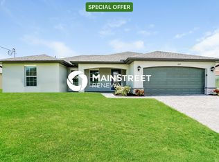1207 NW 22nd Ave, Cape Coral, FL 33993