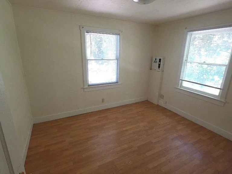 9633 Middle Creek Rd — Photo 16