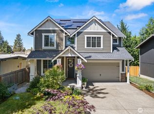21812 SE 270th St, Maple Valley, WA 98038