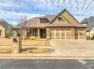 205 NW 152nd St, Edmond, OK 73013