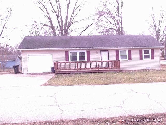 1st image of 800 Greenway Dr