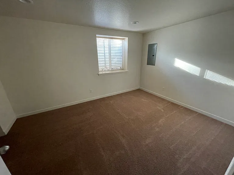 1322 S Coffman St #1 — Photo 12