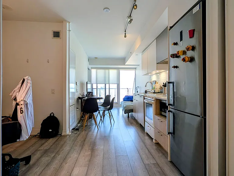 251 Jarvis St #4006 — Photo 6