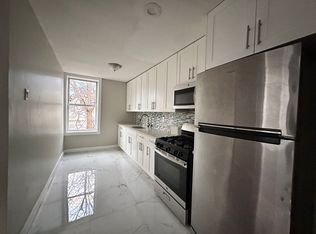 398 Woodlawn Ave #2E, Jersey City, NJ 07305