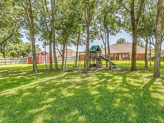 2nd image of 210 Ash Dr