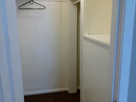 5th image of 3017 E 8th St #A