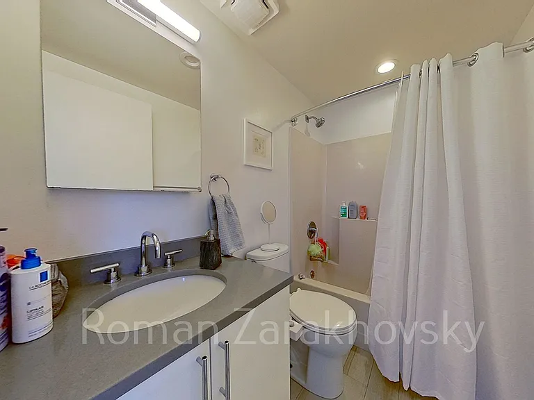 18 Webster Ave #3 — Photo 13