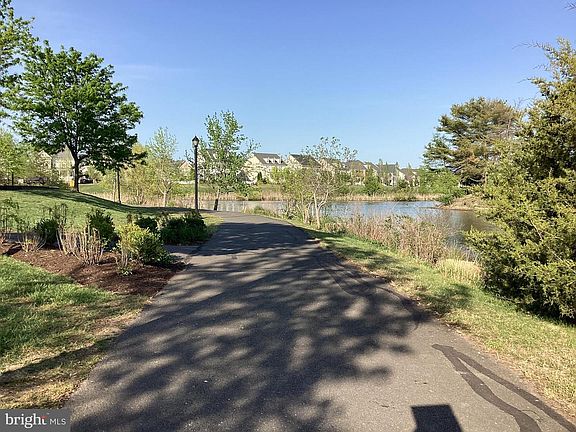 4th image of 10668 Bristow Station Dr