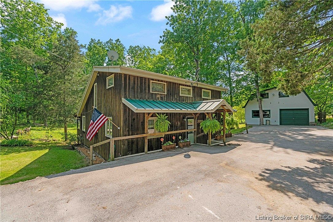 2421 N Dogwood Circle, Eckerty, IN 47116 Zillow