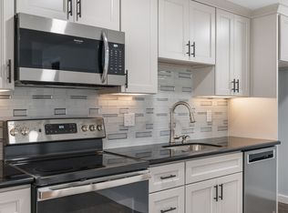 1518 NW 53rd St #5, Seattle, WA 98107