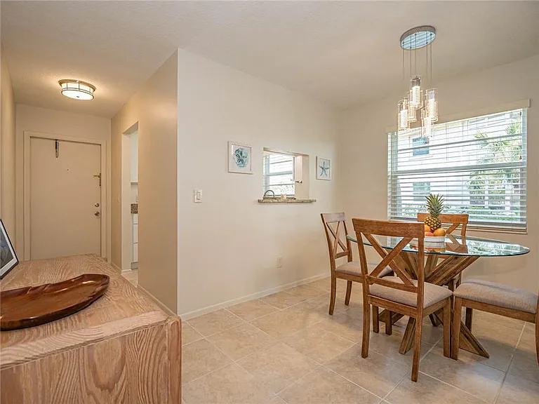 34 Vista Gardens Trl #107 — Photo 9