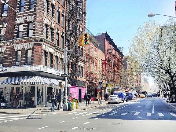 4th image of 170 Bleecker St APT 4E
