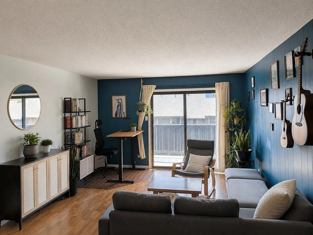 2 bed, 762 sqft, $3,000 — Photo 2