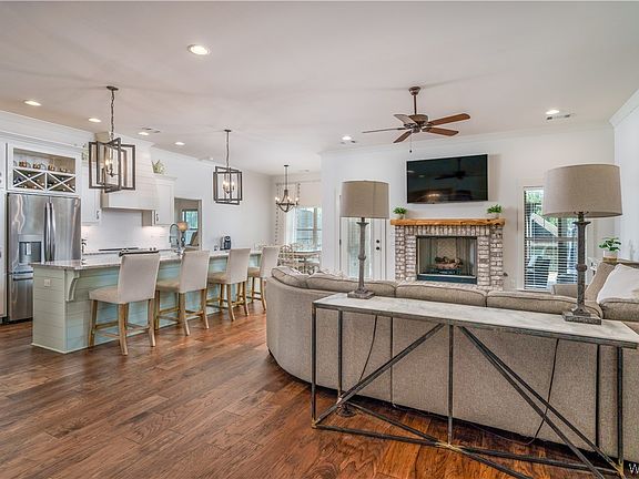 4th image of 11274 Davis Pl