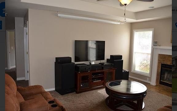 4th image of 4081 Cove West Dr