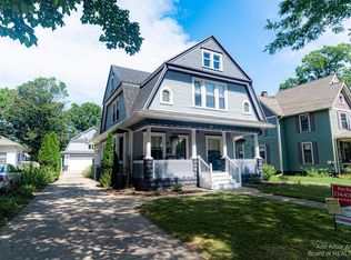 207 E Shawnee St, Tecumseh, MI 49286