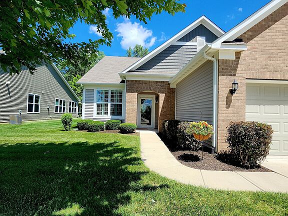 2nd image of 4890 Mimosa Dr