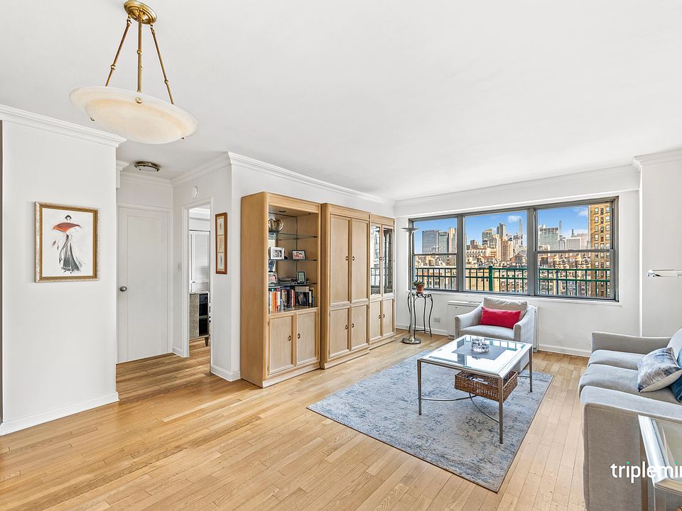 1st image of 10 W 15th St APT 2119