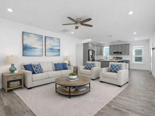 4025A Vista Rd, Galveston, TX 77554