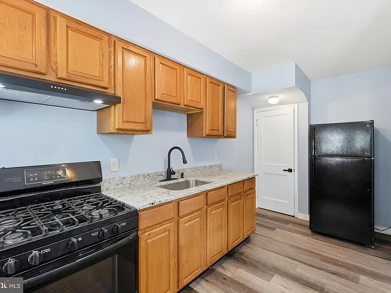 934 Argonne Dr — Photo 16