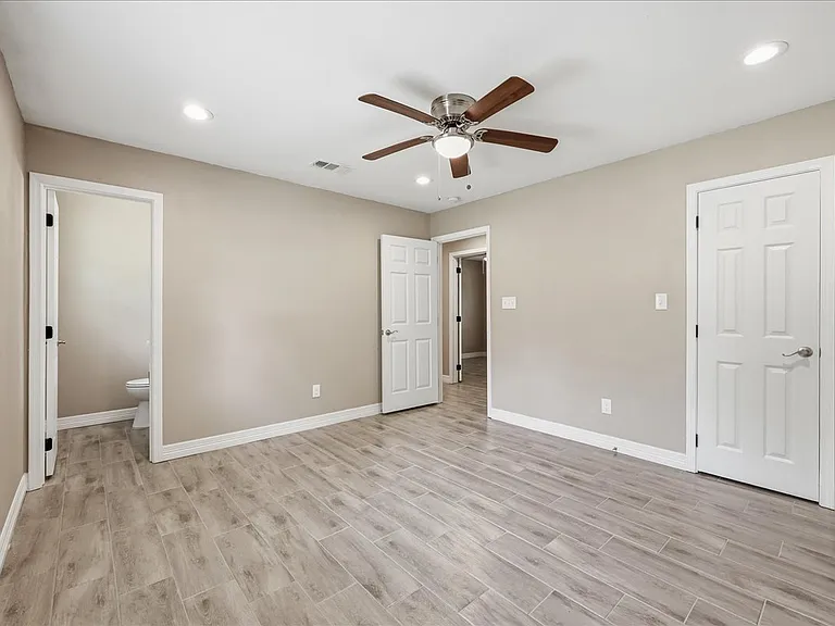 1040 Pine Cove St — Photo 12