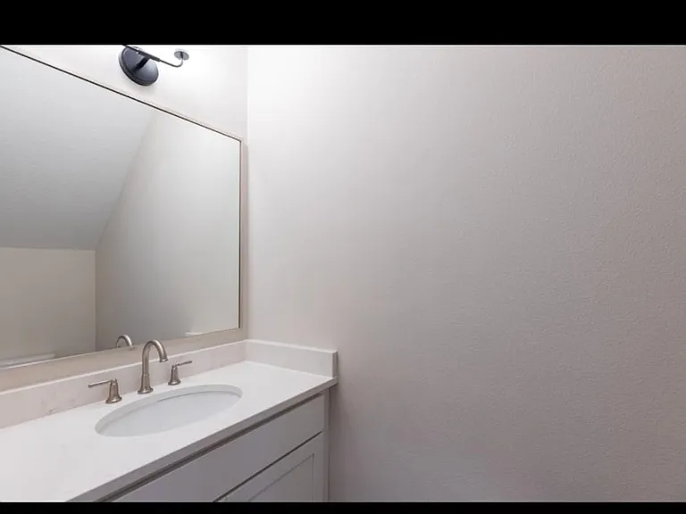 2724 SW 24th Ln — Photo 23