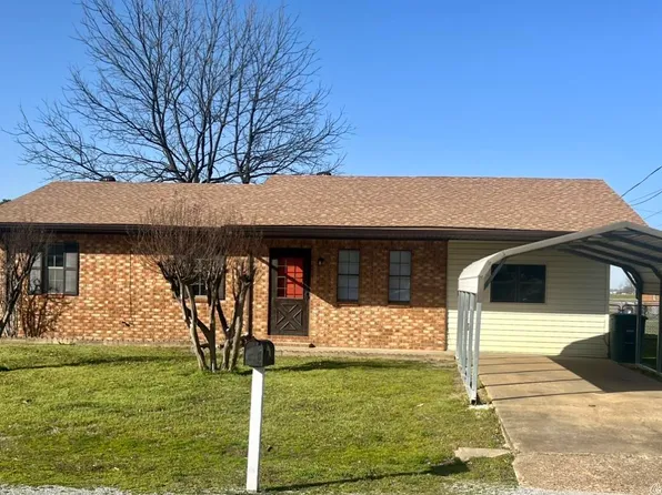 102 Payne St, Caraway, AR 72419