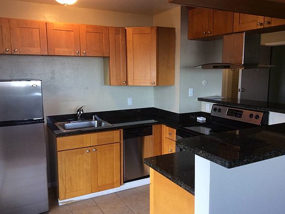 3rd image of 646 Corbett Ave APT 0408