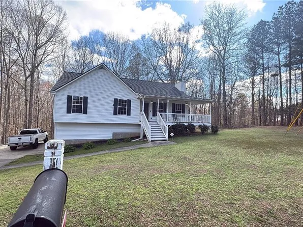 437 Tanner Farm Dr, Rockmart, GA 30153