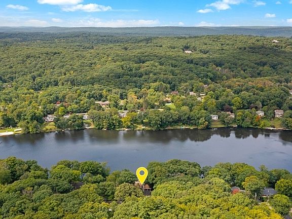 Kitbhel 158 Kitchell Lake Dr, West Milford, NJ 07480 | MLS #4052951 | Zillow