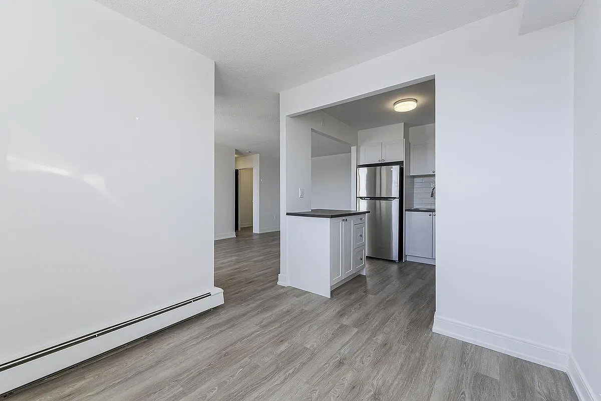 292 Oakdale Avenue — Photo 4