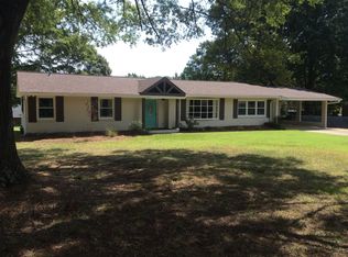 2414 Wedgewood Dr, Salisbury, NC 28146