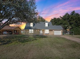 522 E Colorado St, Bremond, TX 76629