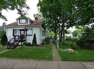 11119 S Preller Ave, Worth, IL 60482