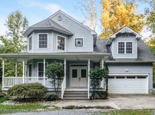 25 Rues Rd, Cream Ridge, NJ 08514