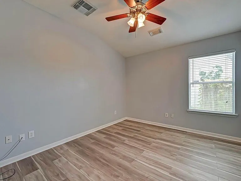 26435 Marble Falls Bnd — Photo 23