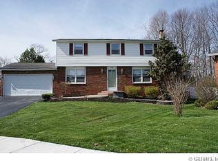 49 Davy Dr, Rochester, NY 14624