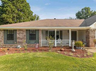 222 Creekline Dr, Madison, MS 39110