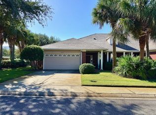 200 Diamond Cv, Destin, FL 32541
