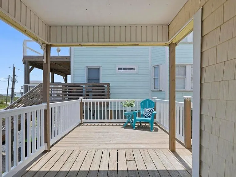 219 Seashore Dr #219 — Photo 19