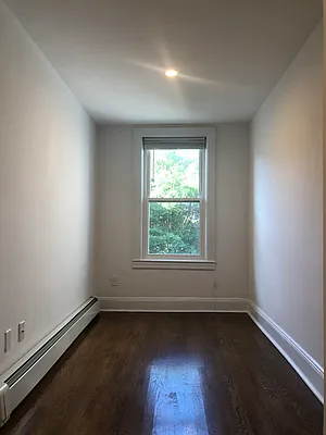 Rented by Douglas Elliman | media 19