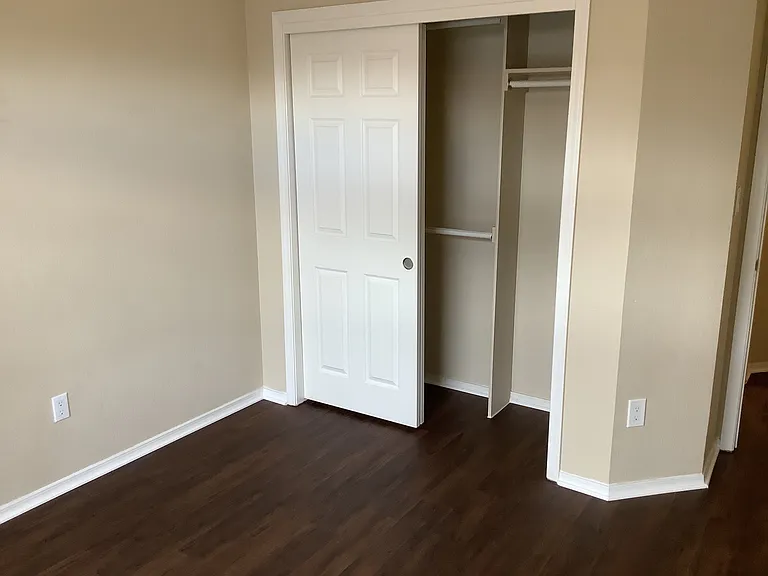 6609 Country Hills Ct NW — Photo 20