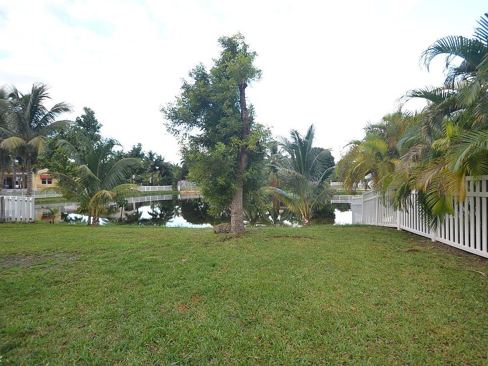 f95d6e64-8b34-484c-a8c8-8712863a00ac-w_1500-h_1000