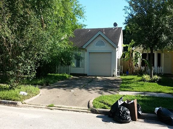 2nd image of 14515 Briton Cove Dr