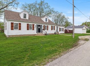 502 Magnolia St, North Judson, IN 46366
