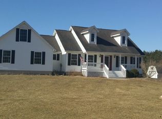 8760 Woodbury Rd, Laingsburg, MI 48848