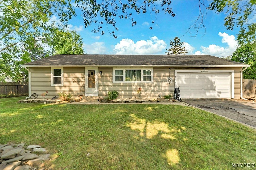 140 Haussauer Rd, Getzville, NY 14068 | Zillow