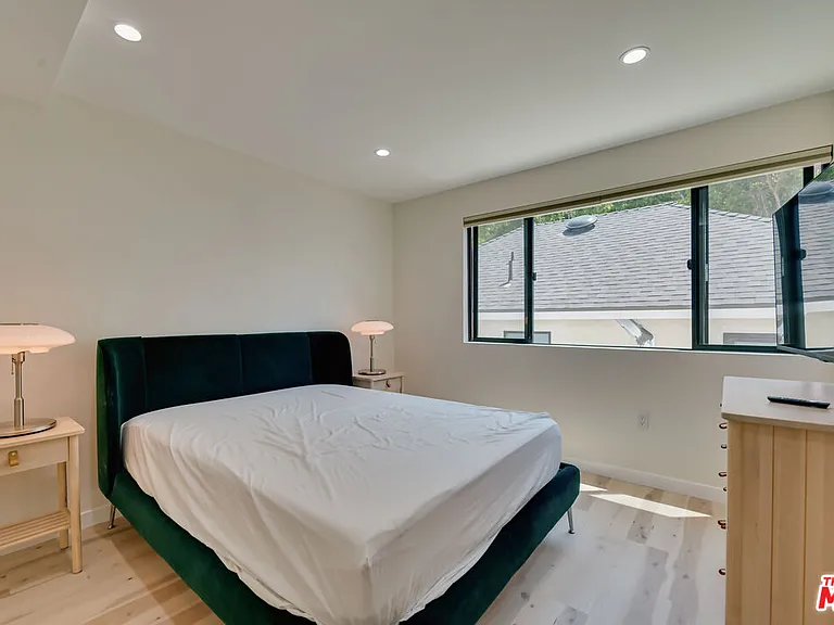 928 N San Vicente Blvd #108 — Photo 6