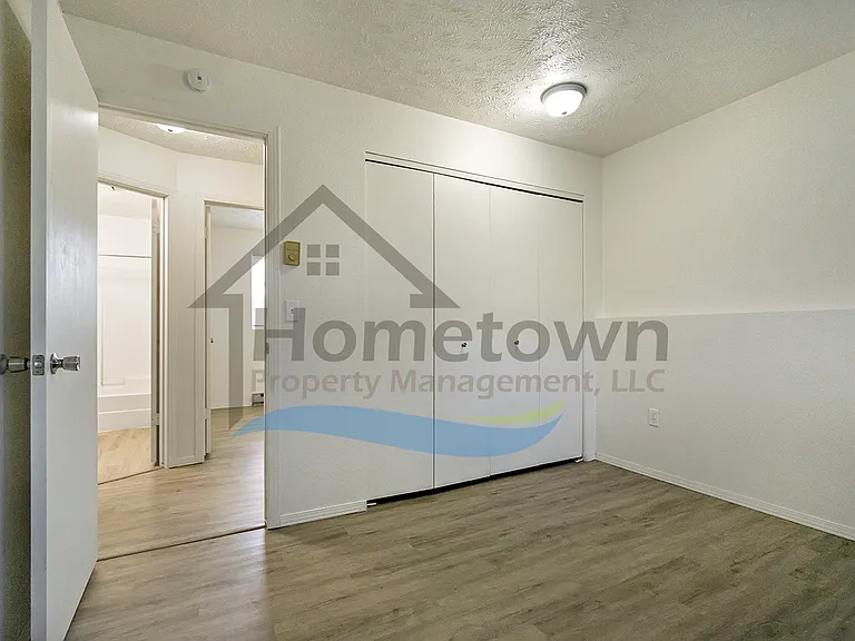 1205-B1 W Emma Ave #B1 — Photo 10