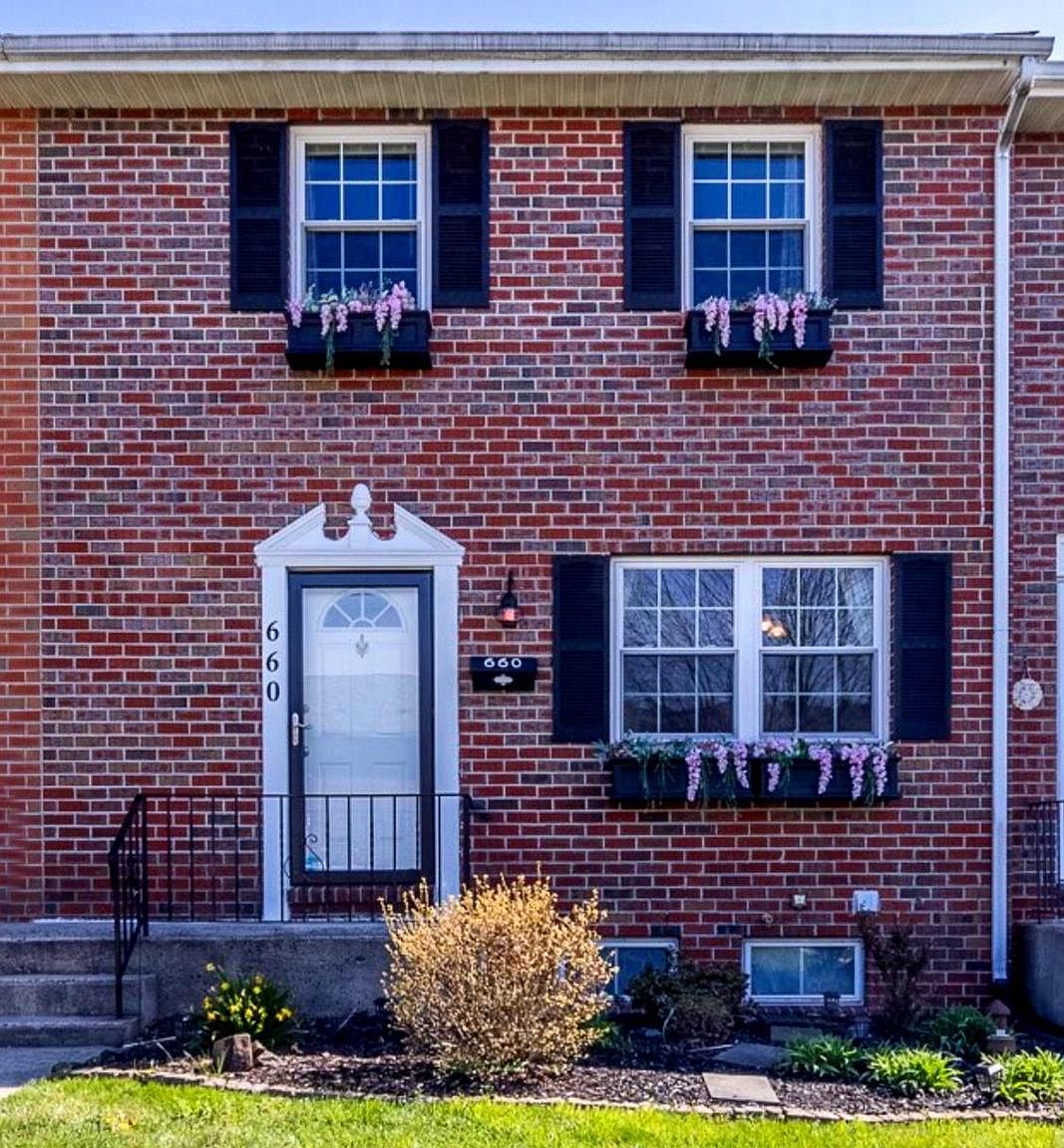 660 Jefferson St, Red Hill, PA 18076 Zillow